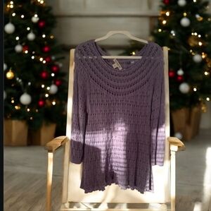 Vintage America crocheted sweater purple nice pattern size Med 💕